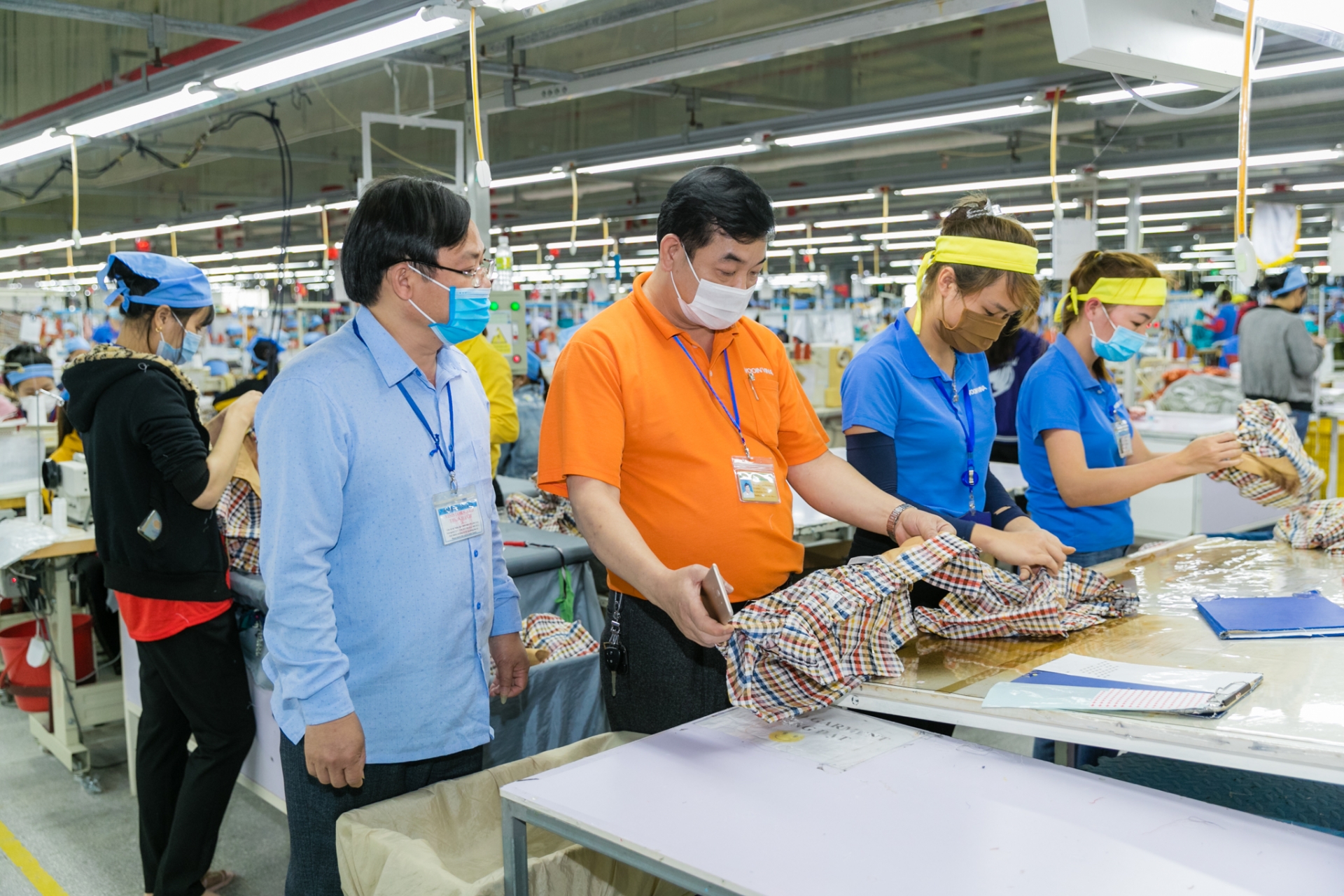 Nghệ An: NLĐ phấn khởi khi được tăng lương tối thiểu vùng và thay đổi vùng Nghệ An: NLĐ phấn khởi khi được tăng lương tối thiểu vùng và thay đổi vùng