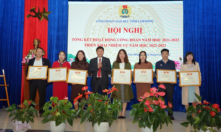 Công đoàn Giáo dục tỉnh Lâm Đồng vững bước vào năm học mới