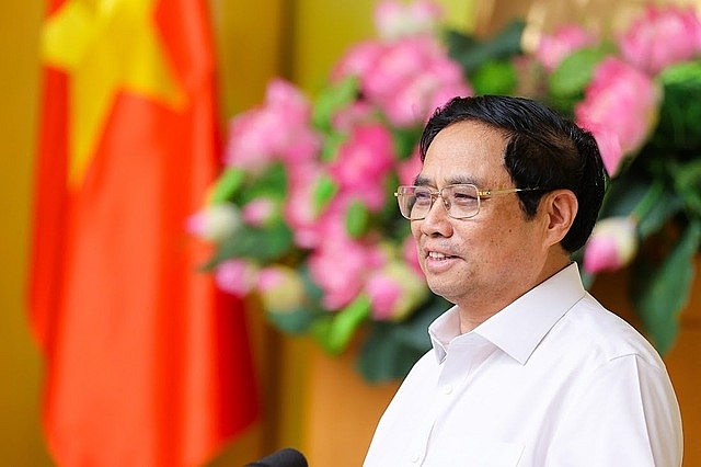 Cần thiết đầu tư hạ tầng cơ bản để phục vụ người lao động Cần thiết đầu tư hạ tầng cơ bản để phục vụ người lao động