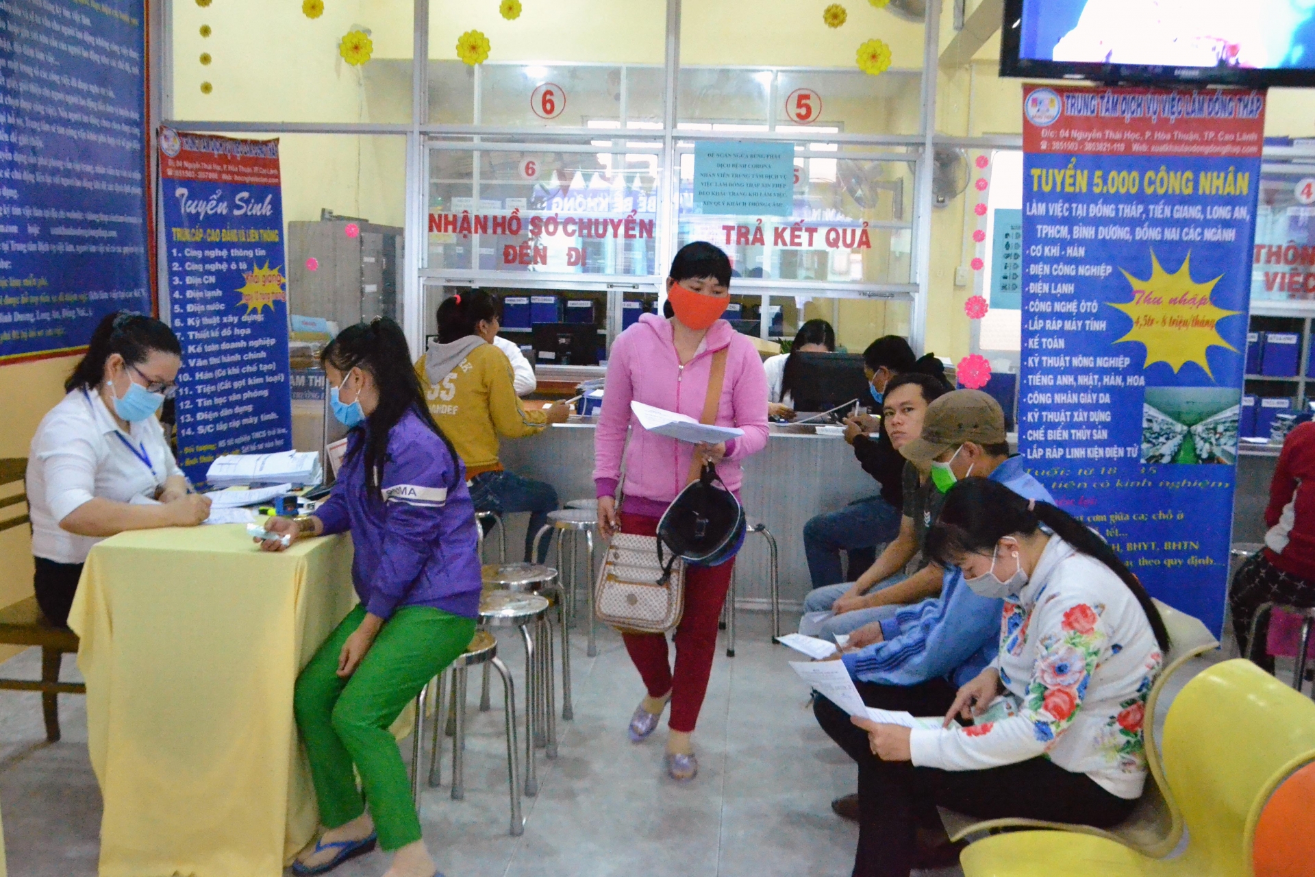 Từ làm thuê đến làm chủ trên xứ Hoa Anh Đào