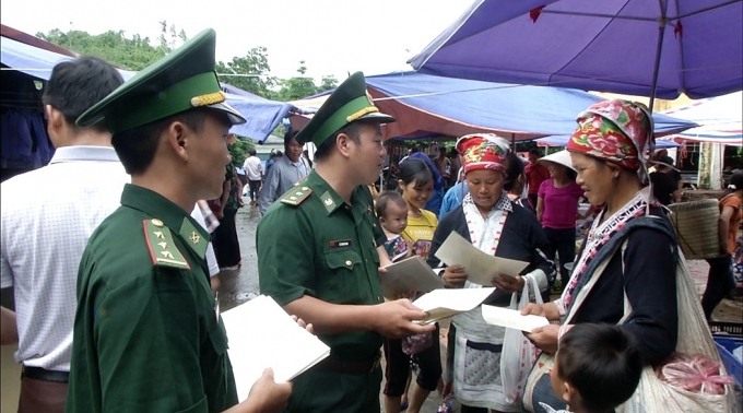 Giải pháp phòng, chống mua bán người ở Việt Nam trong giai đoạn hiện nay Giải pháp phòng, chống mua bán người ở Việt Nam trong giai đoạn hiện nay
