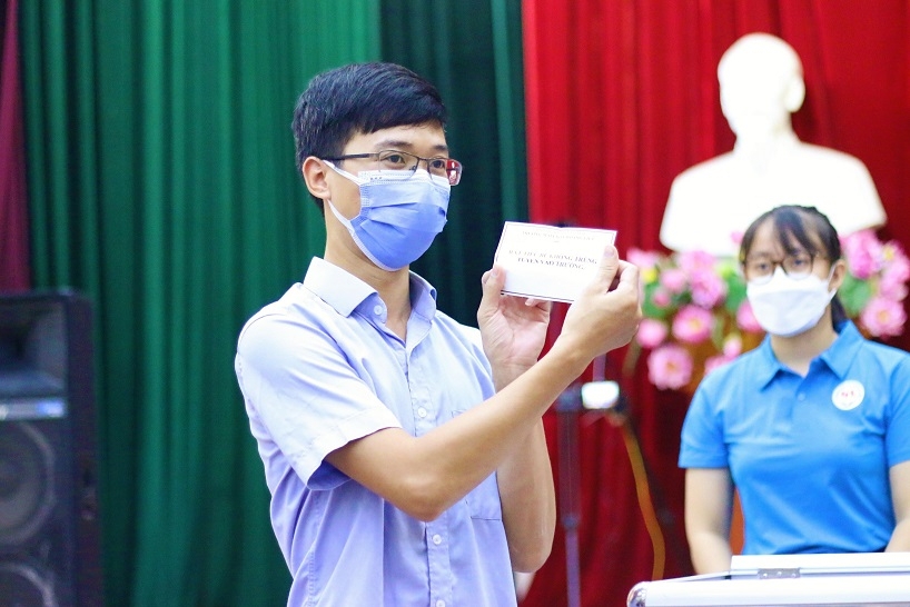 undefined Khi trẻ 3 tuổi cũng trượt mầm non!