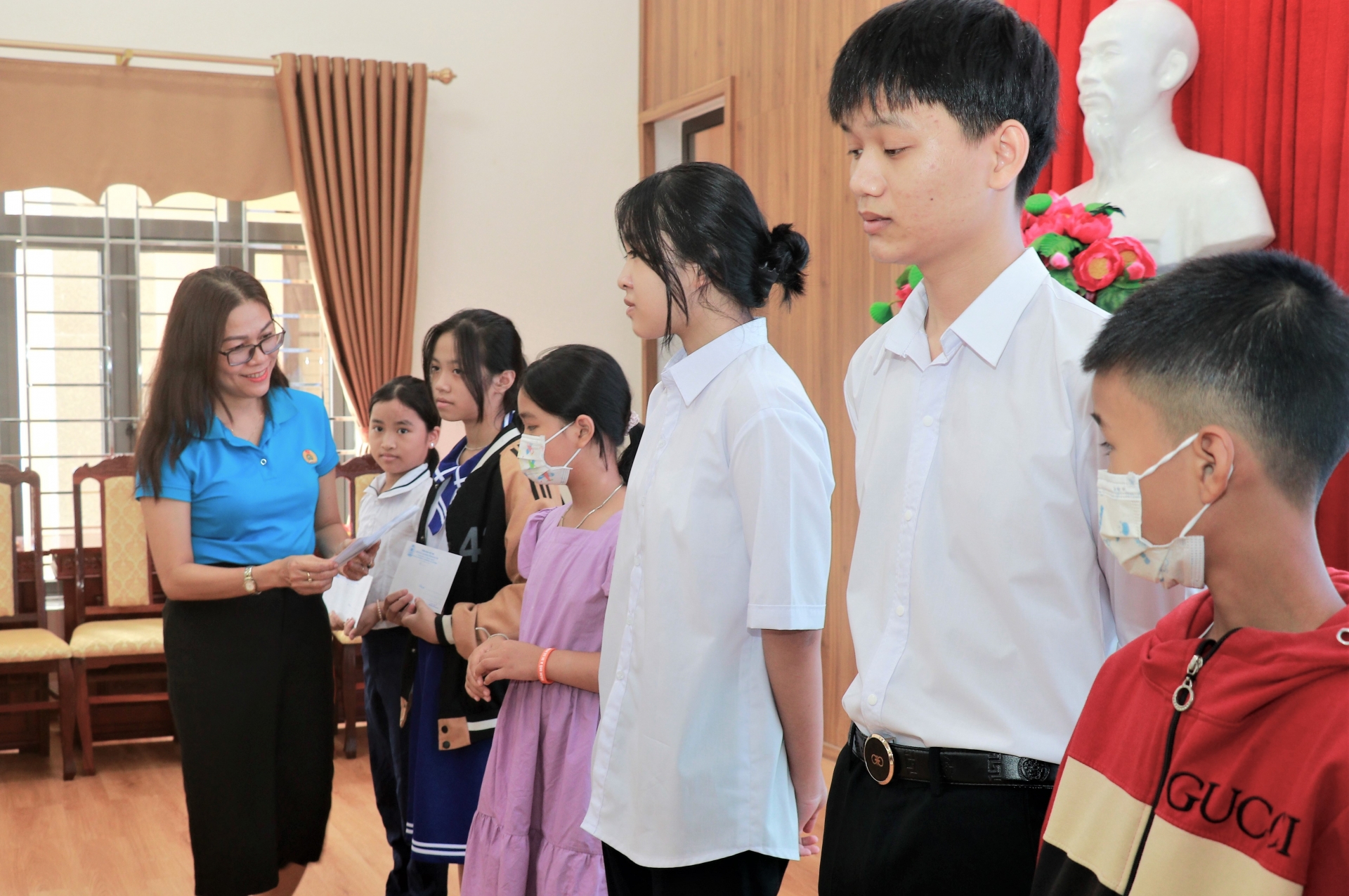 LĐLĐ tỉnh Quảng Trị: Tiếp sức cho con công nhân lao động khó khăn LĐLĐ tỉnh Quảng Trị: Tiếp sức cho con công nhân lao động khó khăn