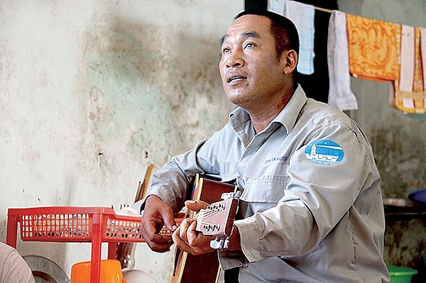 Công nhân trạm hải đăng đón Tết độc lập (2/9)