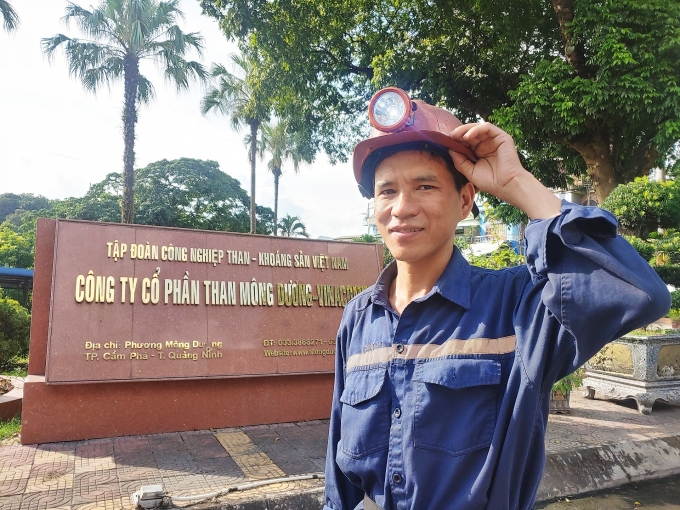 Anh Nguyễn Quang Chiến, người thợ lao động giỏi, thu nhập cao trong nhiều năm liền. Ảnh: N.D. Anh Nguyễn Quang Chiến, người thợ lao động giỏi, thu nhập cao trong nhiều năm liền. Ảnh: N.D.