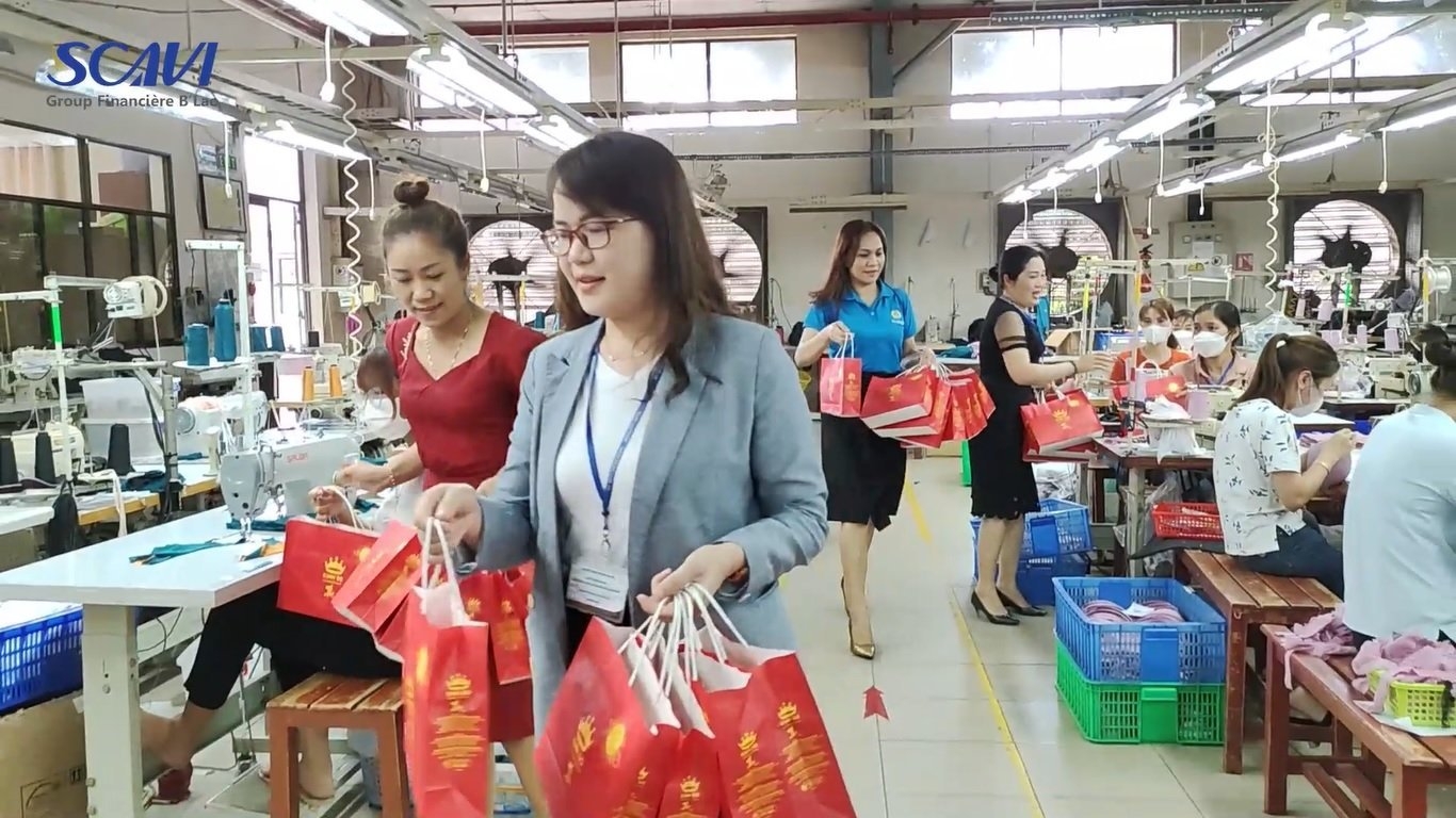 Lâm Đồng: Công đoàn và doanh nghiệp tặng hàng chục nghìn suất quà Trung thu cho CNLĐ Lâm Đồng: Công đoàn và doanh nghiệp tặng hàng chục nghìn suất quà Trung thu cho CNLĐ