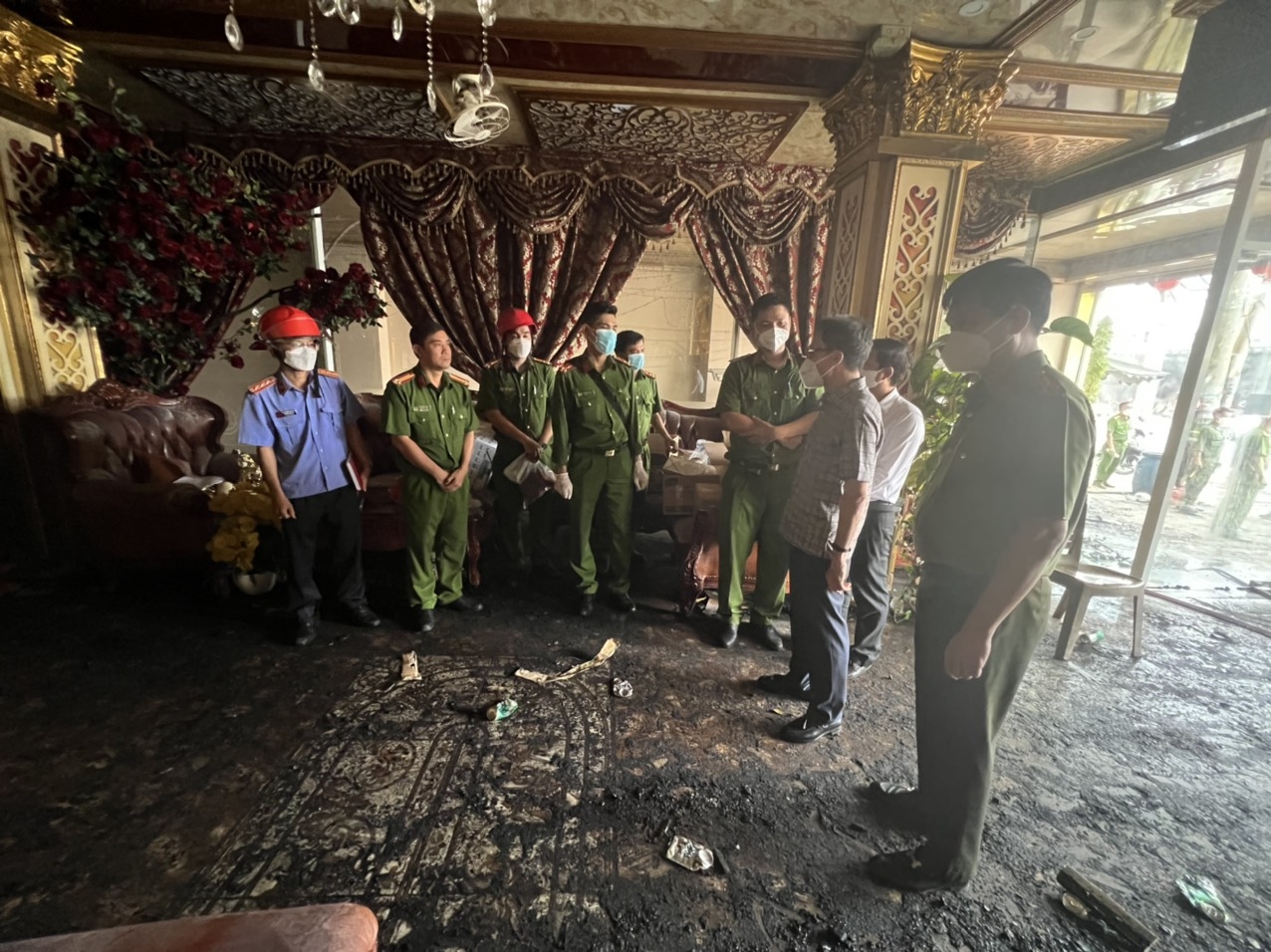 Vụ cháy quán karaoke ở Bình Dương: Khẩn trương khởi tố vụ án về vi phạm PCCC Vụ cháy quán karaoke ở Bình Dương: Khẩn trương khởi tố vụ án về vi phạm PCCC