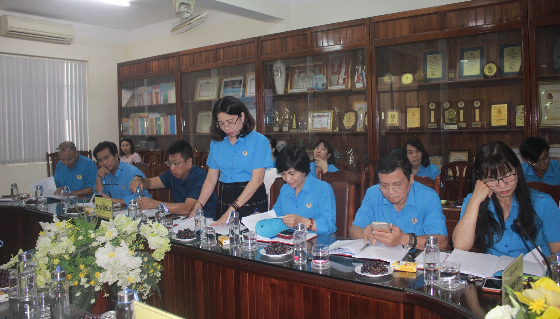 Góp ý hoàn thiện nội dung cuốn sách lịch sử Công đoàn Khánh Hòa giai đoạn 2000 – 2020