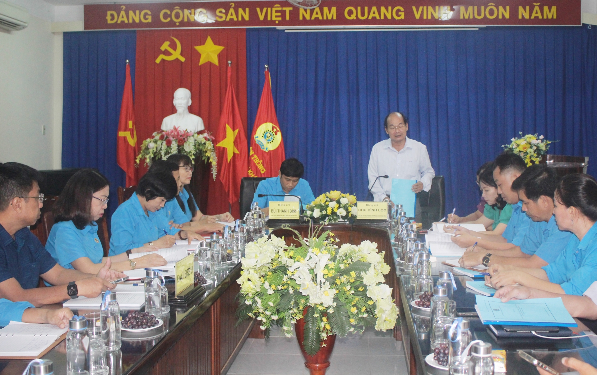 Góp ý hoàn thiện nội dung cuốn sách lịch sử Công đoàn Khánh Hòa giai đoạn 2000 – 2020