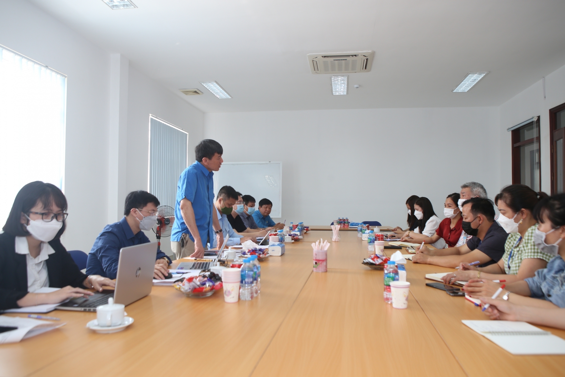 Công đoàn và người lao động cần tiến tới “mặc cả” để có tiền lương tốt nhất Công đoàn và người lao động cần tiến tới “mặc cả” để có tiền lương tốt nhất