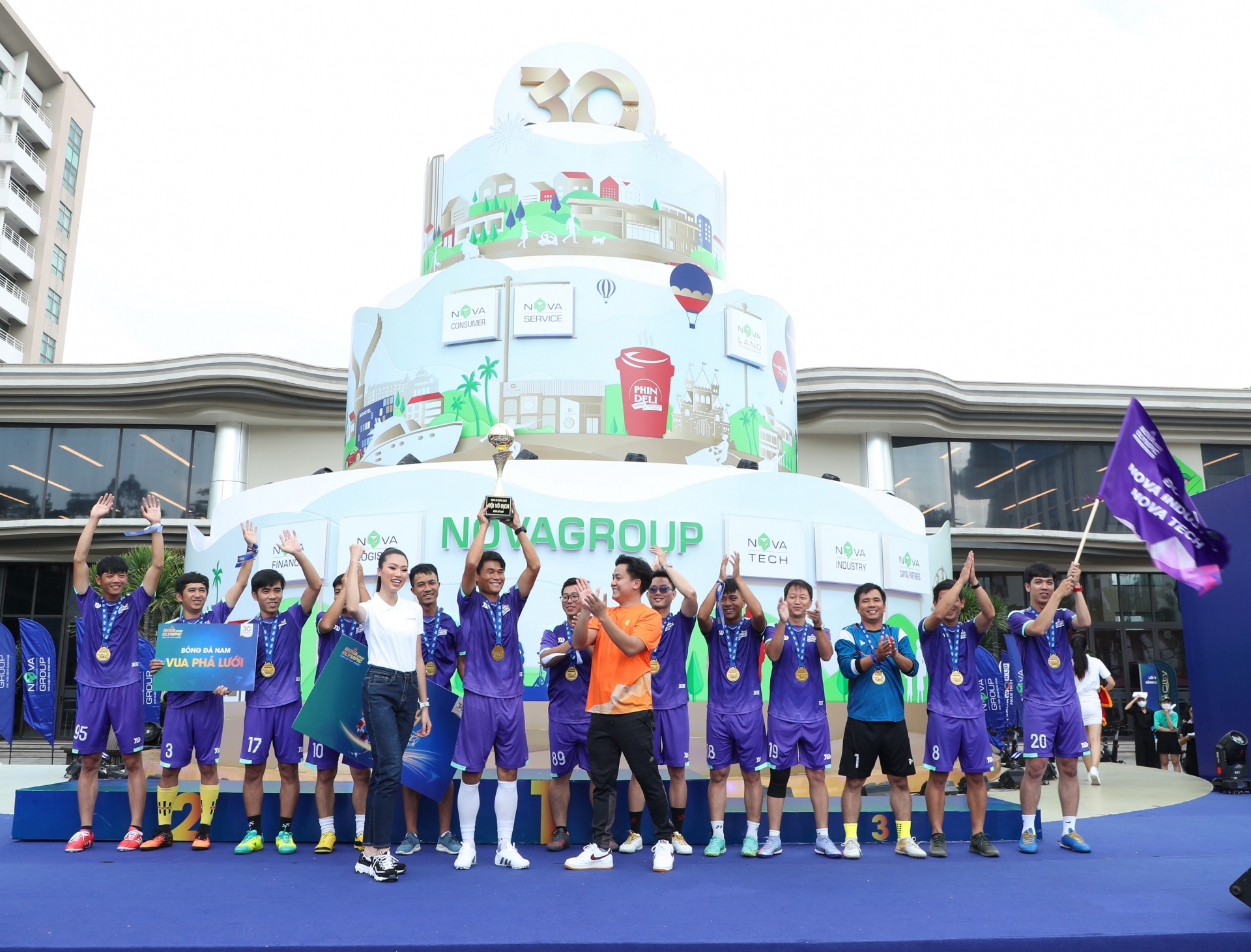 Hướng tới Work – Life balance – NovaGroup ra mắt “Cộng đồng sống khỏe Nova” Hướng tới Work – Life balance – NovaGroup ra mắt “Cộng đồng sống khỏe Nova”