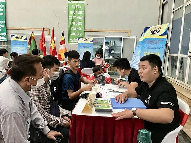 Hội chợ việc làm cho thanh niên khuyết tật Hội chợ việc làm cho thanh niên khuyết tật