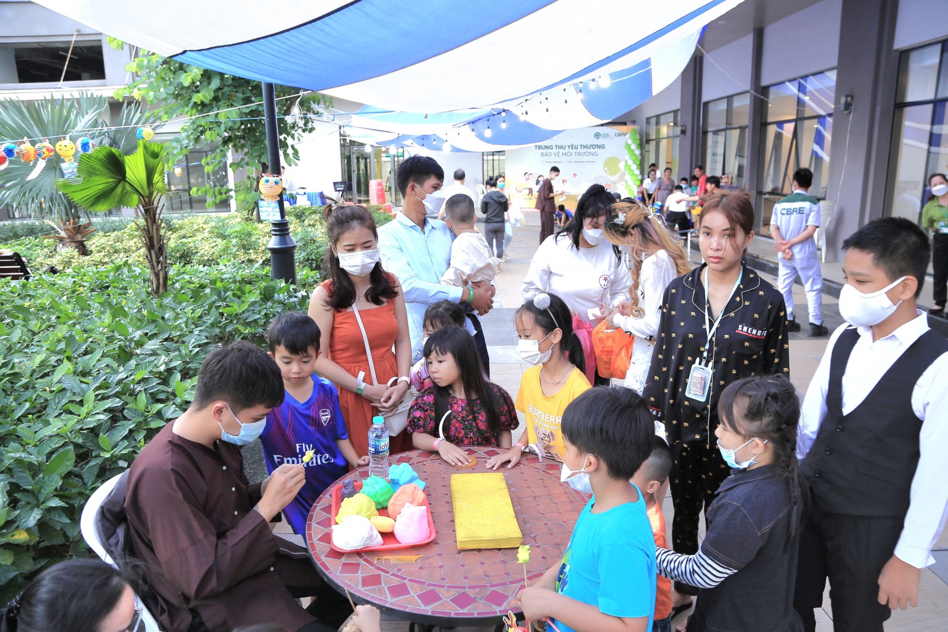 “Trung thu yêu thương – Bảo vệ môi trường” lan tỏa đến 500 trẻ em và gia đình