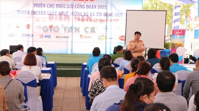 Nhận diện phương thức hoạt động “tín dụng đen” trong công nhân lao động Nhận diện phương thức hoạt động “tín dụng đen” trong công nhân lao động