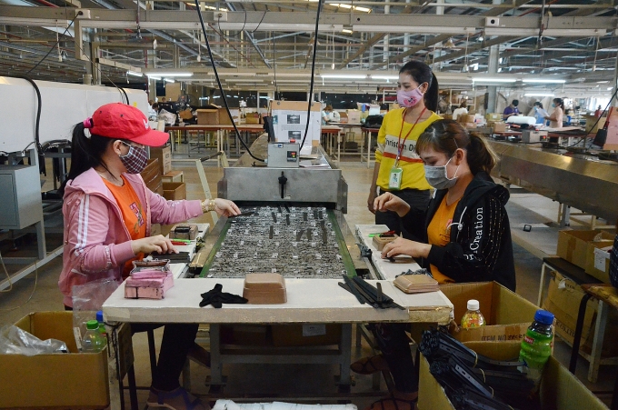 Làm thế nào giải quyết hiện tượng thiếu lao động hiện nay?