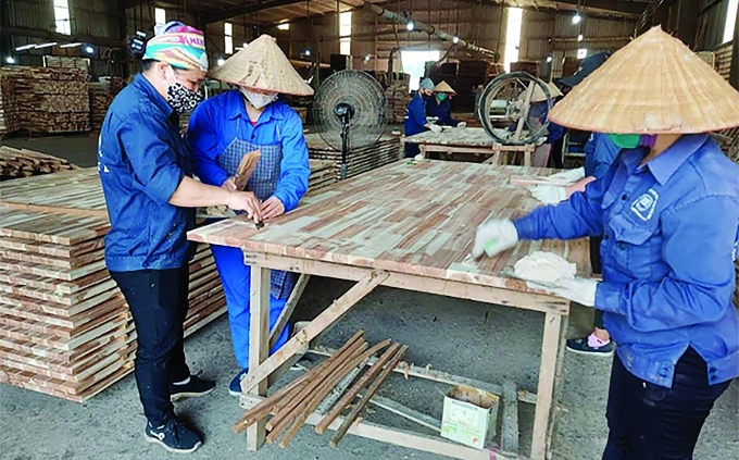 Năm giải pháp để hạn chế “tín dụng đen” tại địa bàn khu công nghiệp