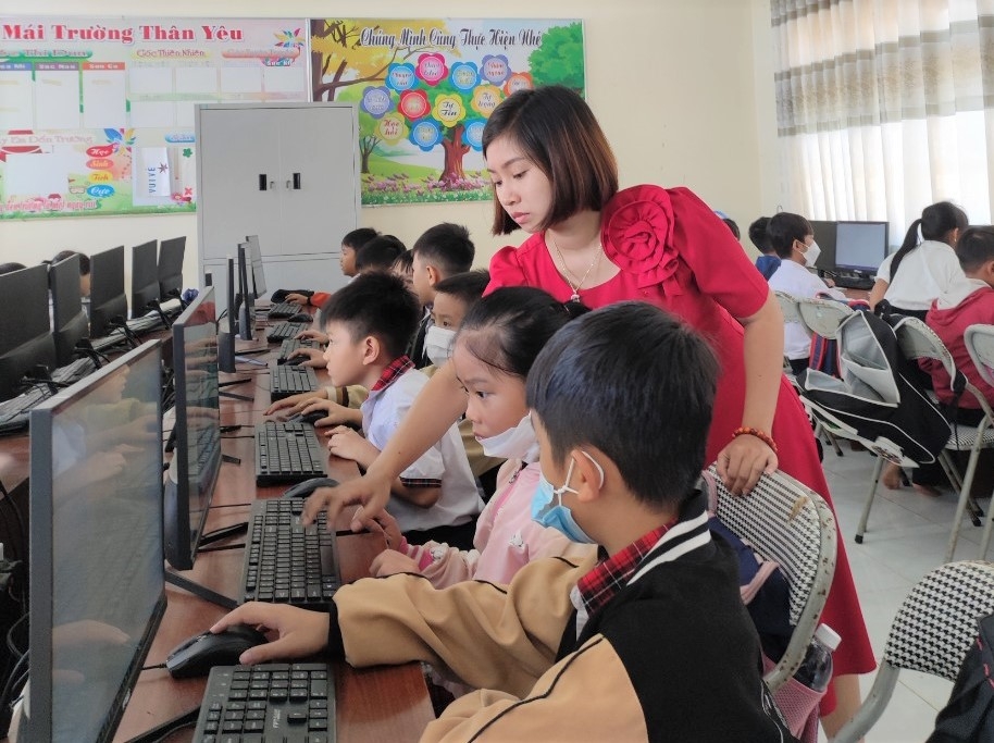 Cô giáo 9X vùng khó khăn ở Lâm Đồng “yêu nghề, mến trẻ”