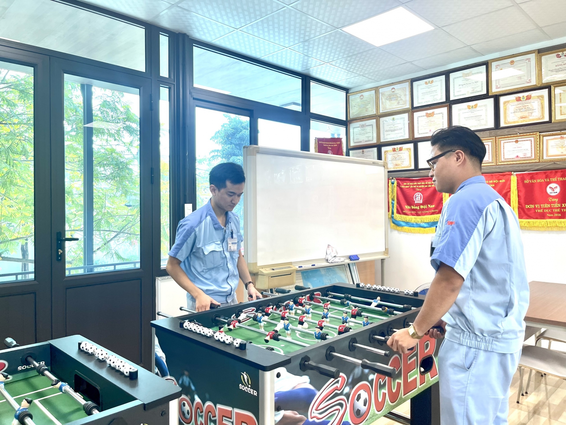 Khích lệ đoàn viên, NLĐ sáng tạo, nâng cao năng suất lao động Khích lệ đoàn viên, NLĐ sáng tạo, nâng cao năng suất lao động