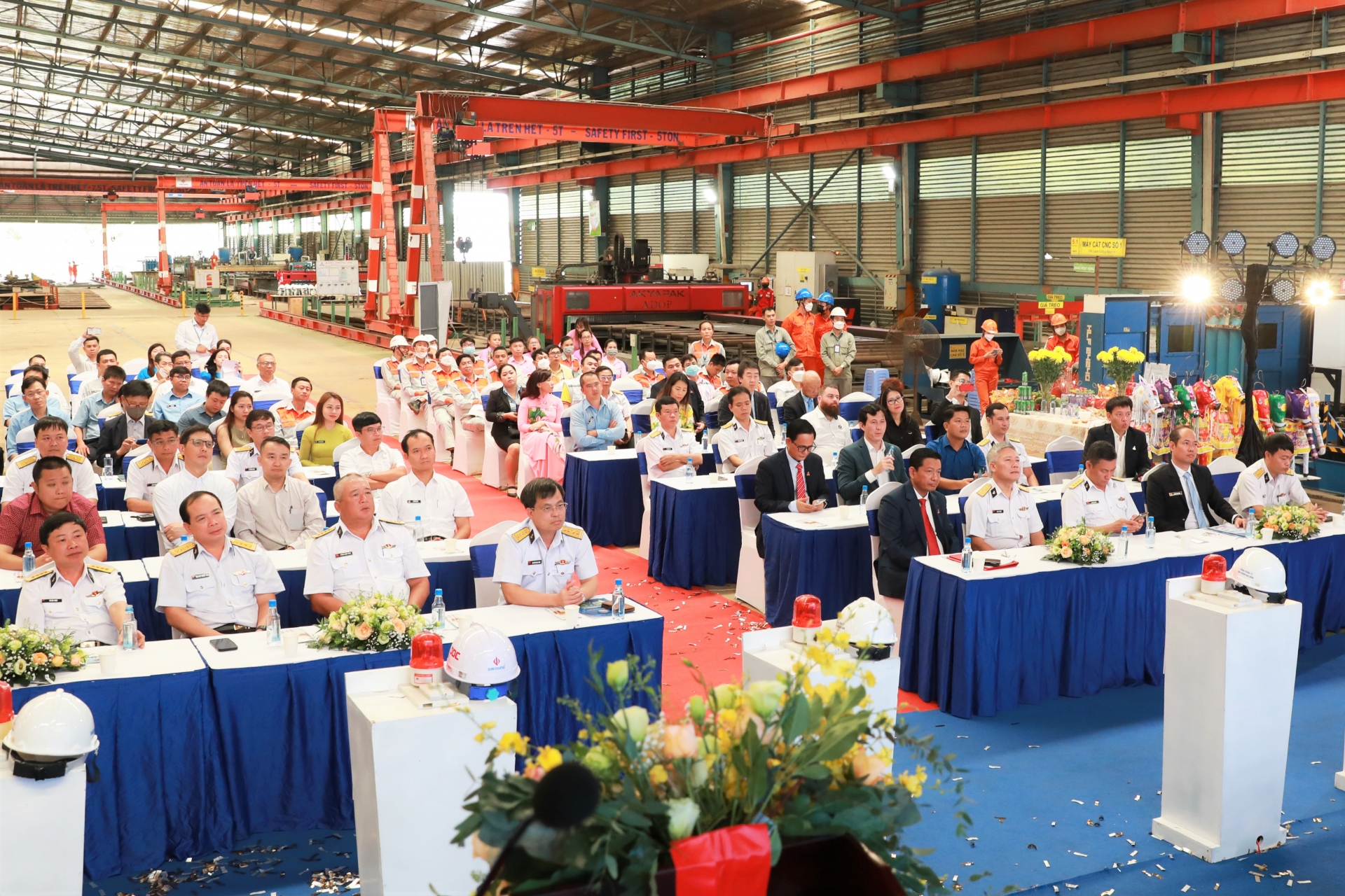 Tân cảng Gantry quyết tâm sản xuất cẩu khung đầu tiên mang thương hiệu TCSG Tân cảng Gantry quyết tâm sản xuất cẩu khung đầu tiên mang thương hiệu TCSG