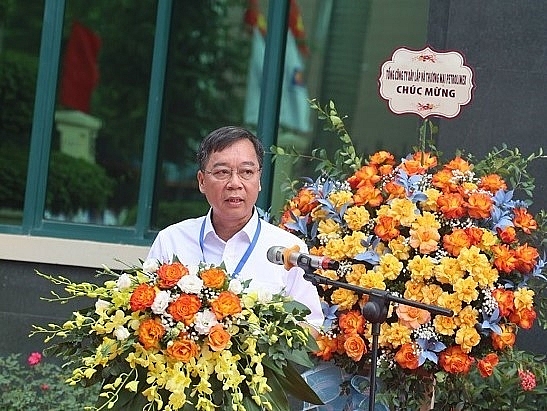 Ông Hoàng Văn Bình- Giám đốc Công ty, trưởng Ban tổ chức Hội thao- tuyên bố khai mạc Hội thao CNVC- LĐ Petrolimex khu vực Hà Nội năm 2022 Ông Hoàng Văn Bình- Giám đốc Công ty, trưởng Ban tổ chức Hội thao- tuyên bố khai mạc Hội thao CNVC- LĐ Petrolimex khu vực Hà Nội năm 2022