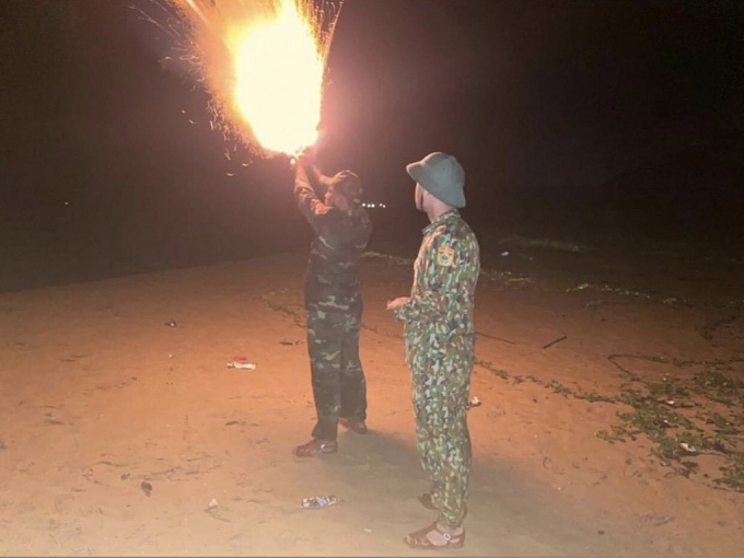 Các tỉnh miền Trung đang khẩn trương ứng phó với siêu bão Noru Các tỉnh miền Trung đang khẩn trương ứng phó với siêu bão Noru