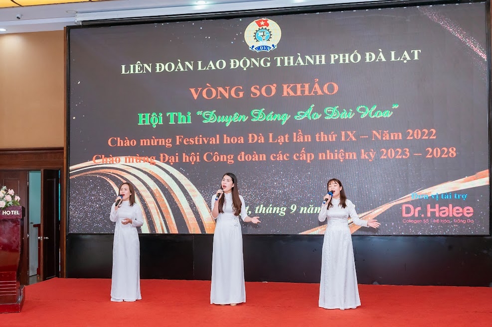 Lâm Đồng: 87 nữ đoàn viên tham gia Hội thi “Duyên dáng áo dài hoa” TP.Đà Lạt Lâm Đồng: 87 nữ đoàn viên tham gia Hội thi “Duyên dáng áo dài hoa” TP.Đà Lạt