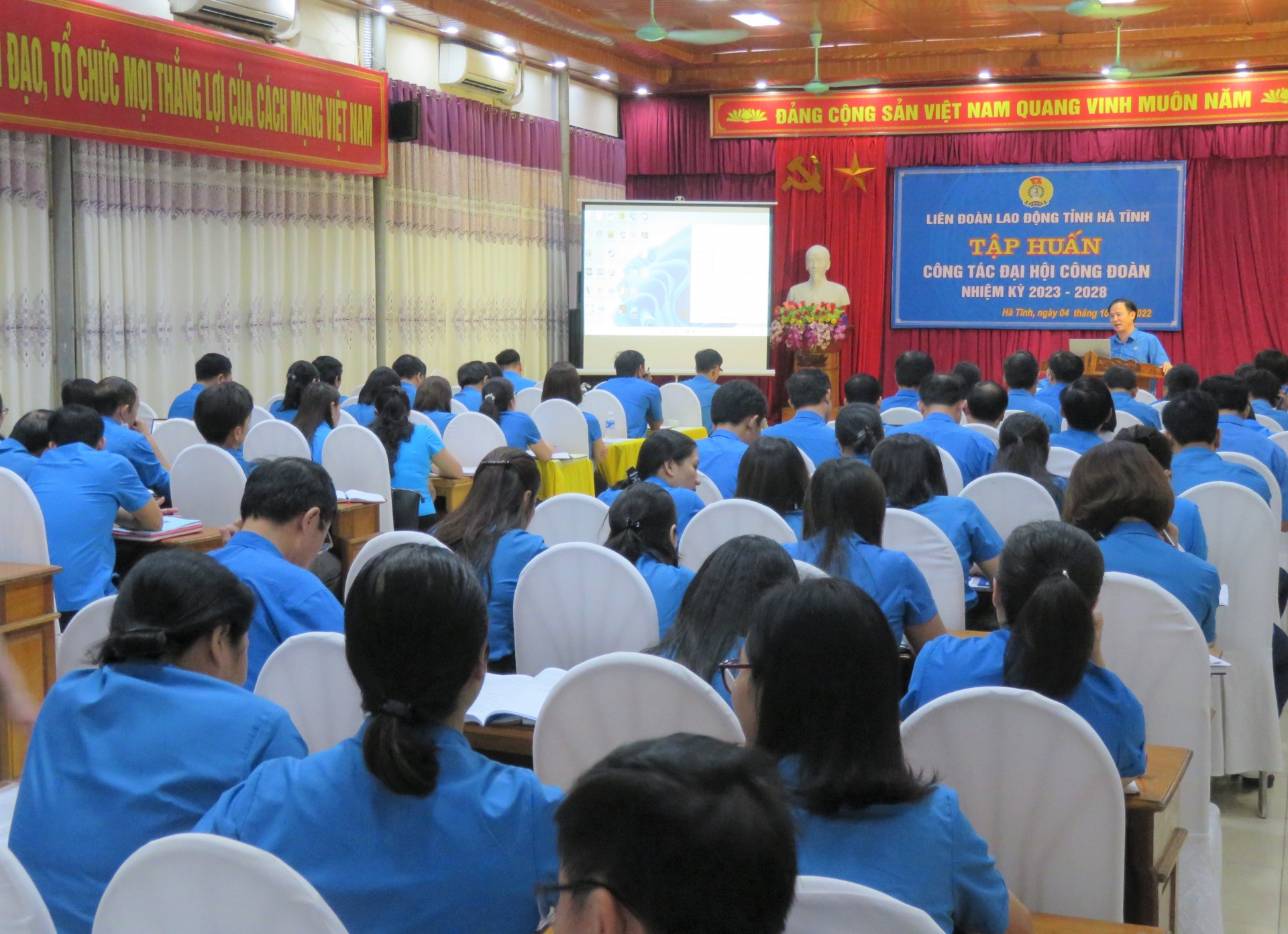 LĐLĐ Hà Tĩnh: Tập huấn công tác đại hội công đoàn các cấp nhiệm kỳ 2023 - 2028 LĐLĐ Hà Tĩnh: Tập huấn công tác đại hội công đoàn các cấp nhiệm kỳ 2023 - 2028