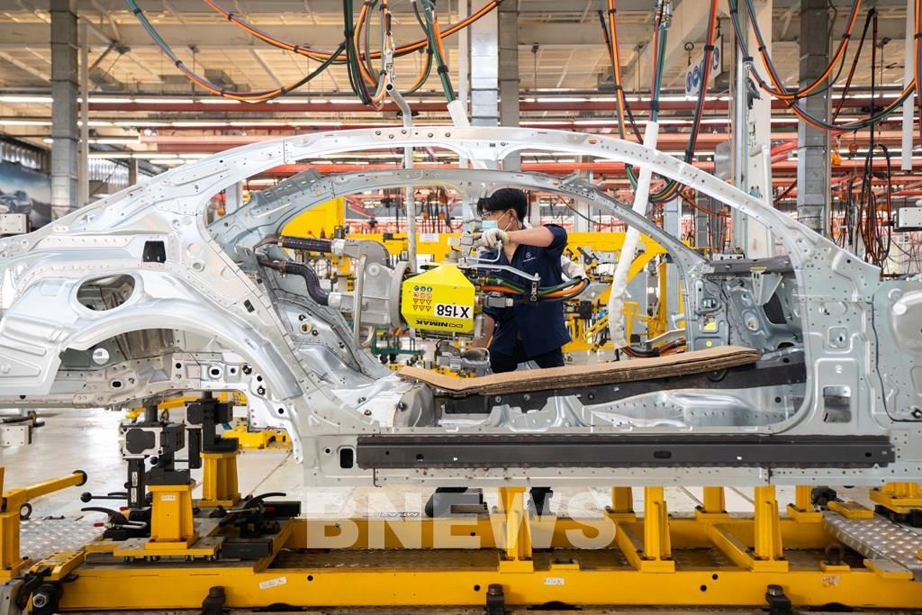 Vai trò của nguồn nhân lực trong công nghiệp hóa, hiện đại hóa