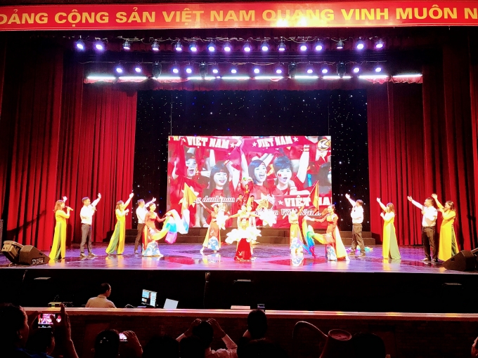 Lấp đầy “khoảng trống” văn hóa tinh thần của công nhân sau đại dịch Lấp đầy “khoảng trống” văn hóa tinh thần của công nhân sau đại dịch