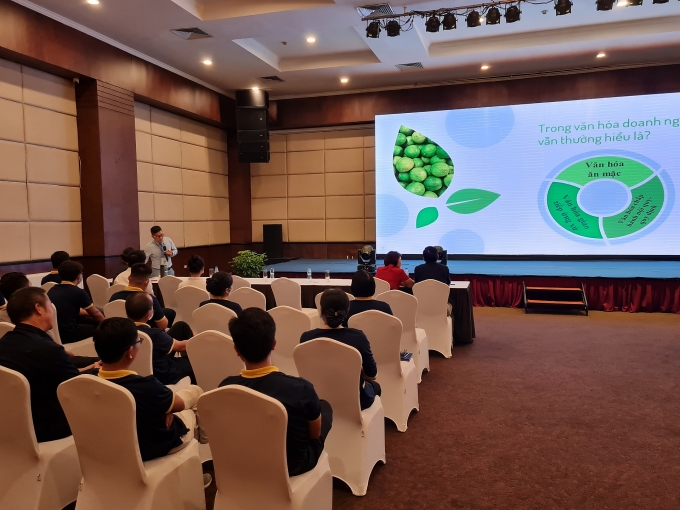 Lấp đầy “khoảng trống” văn hóa tinh thần của công nhân sau đại dịch Lấp đầy “khoảng trống” văn hóa tinh thần của công nhân sau đại dịch