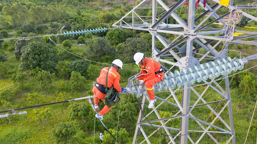 Hội thi thợ giỏi cấp Tập đoàn Điện lực Việt Nam năm 2022