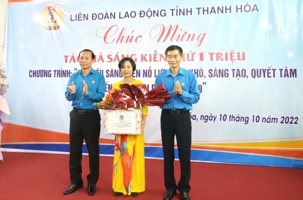 Tổng LĐLĐ Việt Nam khen thưởng đoàn viên đạt mốc 1 triệu sáng kiến tại Thanh Hóa Tổng LĐLĐ Việt Nam khen thưởng đoàn viên đạt mốc 1 triệu sáng kiến tại Thanh Hóa
