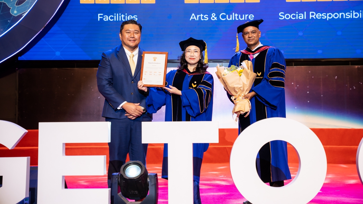 VinUni là đại học trẻ nhất Châu Á - Thái Bình Dương đạt 7 tiêu chí QS 5 sao