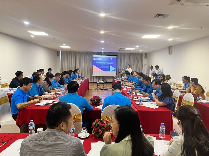 Nâng cao kỹ năng hoạt động của cán bộ công đoàn các khu công nghiệp Nâng cao kỹ năng hoạt động của cán bộ công đoàn các khu công nghiệp