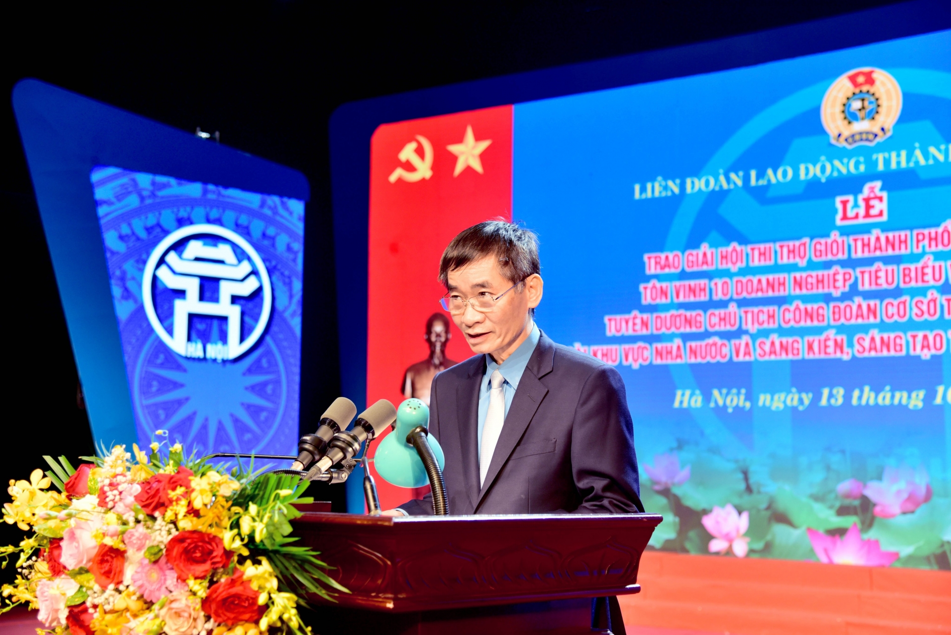 Hà Nội tôn vinh 10 doanh nghiệp tiêu biểu vì người lao động