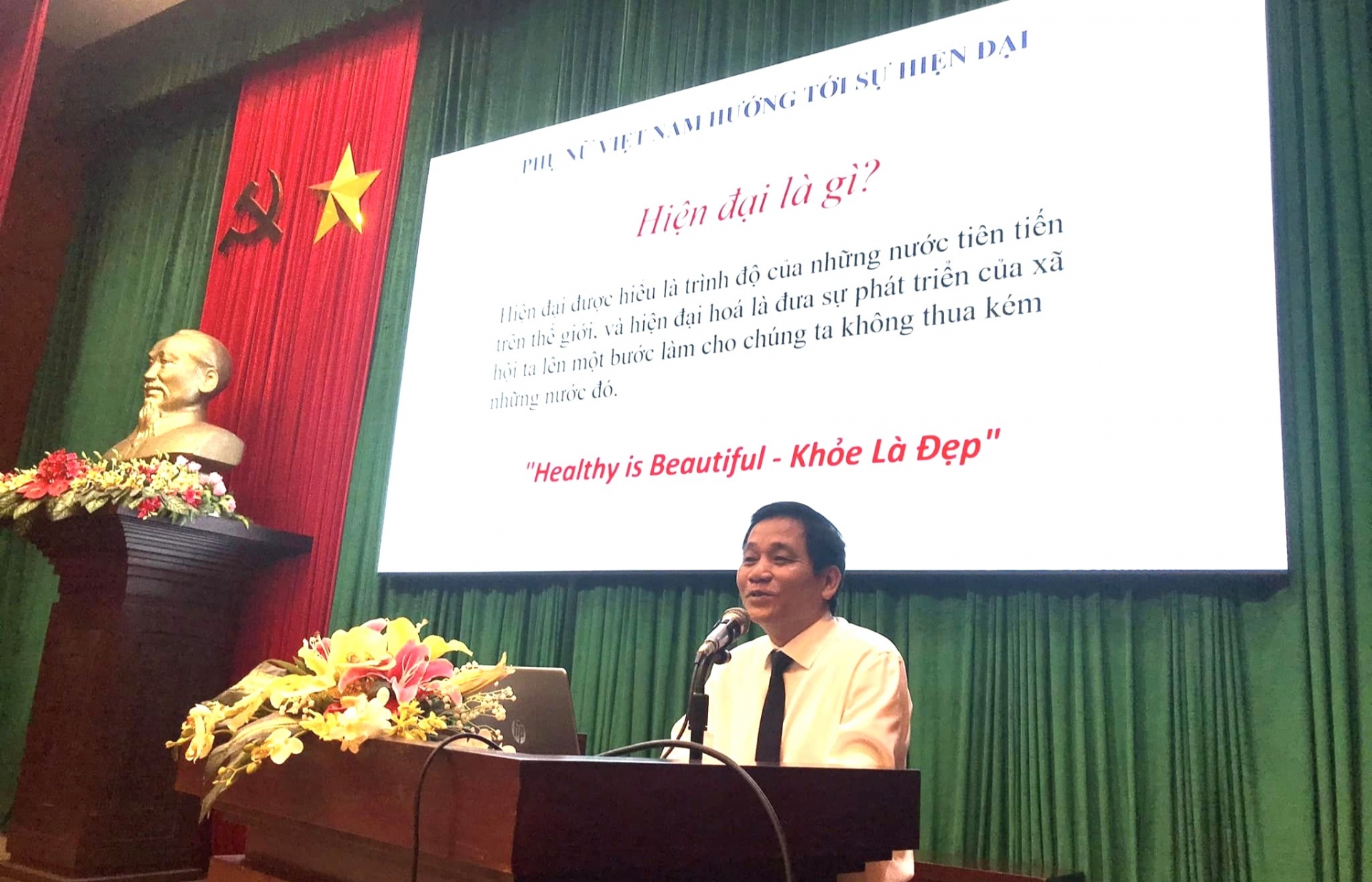 Nữ cán bộ Công đoàn TP. Huế tiếp tục phát huy truyền thống tốt đẹp trong thời hiện đại