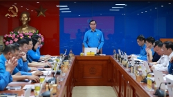 Hội nghị Đoàn Chủ tịch Tổng LĐLĐ Việt Nam lần thứ 30