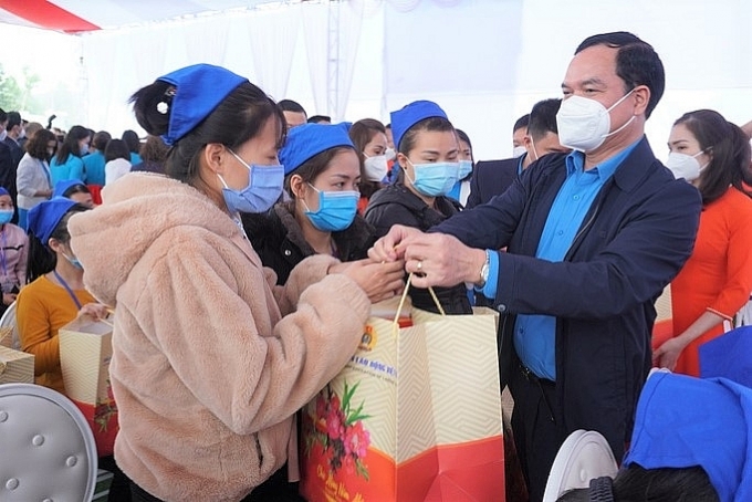 500 tỷ đồng chăm lo Tết cho đoàn viên, người lao động