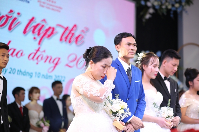 Lễ cưới tập thể của 23 cặp đôi công nhân