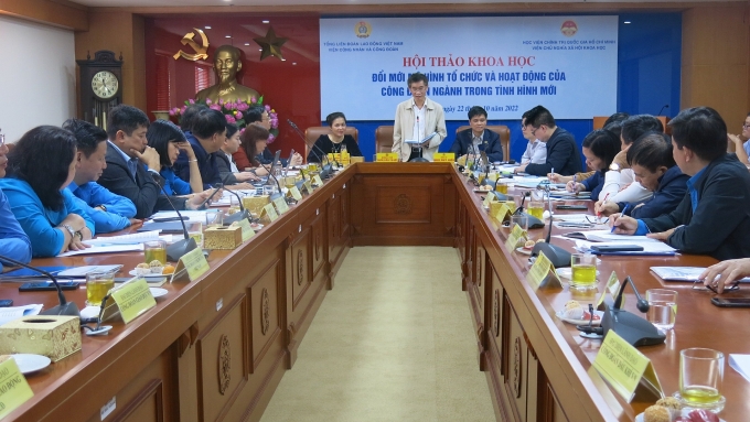 "Dù đổi mới theo hướng nào, mục tiêu cuối cùng của công đoàn vẫn là phục vụ đoàn viên" "Dù đổi mới theo hướng nào, mục tiêu cuối cùng của công đoàn vẫn là phục vụ đoàn viên"