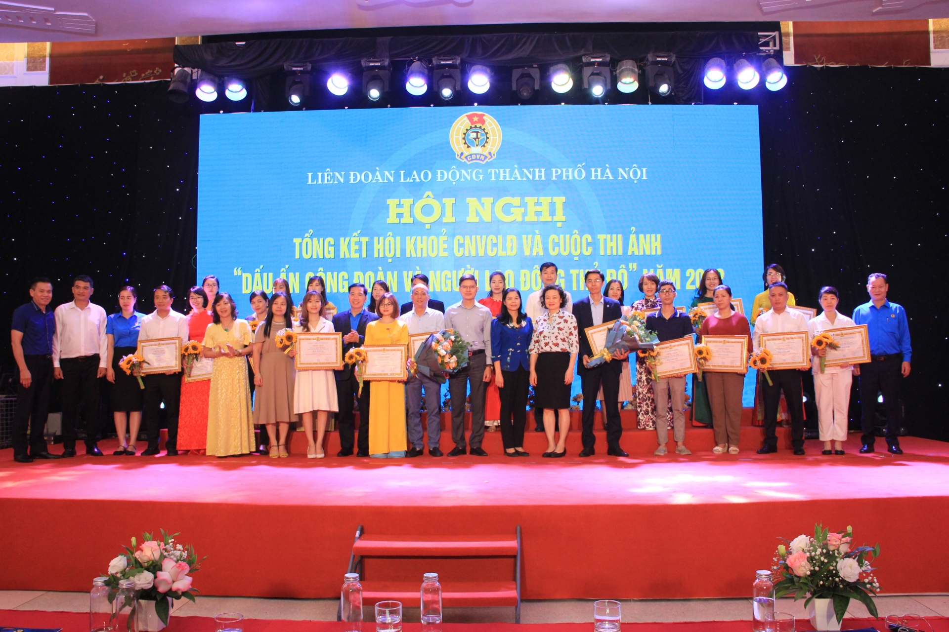 LĐLĐ TP Hà Nội: Chủ động, sáng tạo trong tuyên truyền Đại hội Công đoàn các cấp LĐLĐ TP Hà Nội: Chủ động, sáng tạo trong tuyên truyền Đại hội Công đoàn các cấp