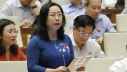 Tăng lương cơ sở sớm nhưng cần kiềm chế lạm phát, kìm giá