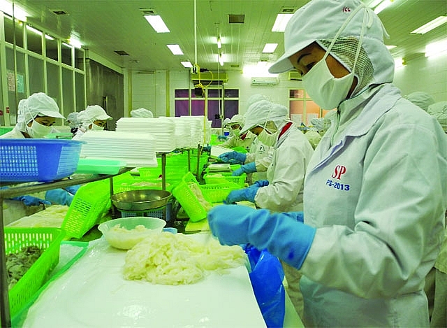 Giải pháp nâng cao đời sống cho người lao động trong bối cảnh lạm phát hiện nay