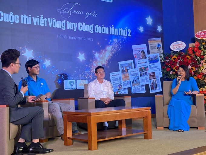 Phó Chủ tịch Tổng LĐLĐ Việt Nam Trần Văn Thuật Phó Chủ tịch Tổng LĐLĐ Việt Nam Trần Văn Thuật