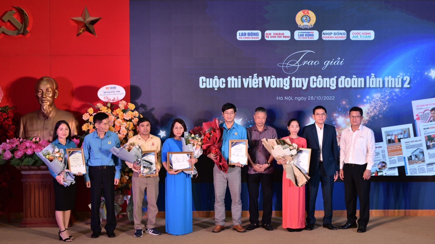 Trao giải Cuộc thi viết Vòng tay Công đoàn lần II