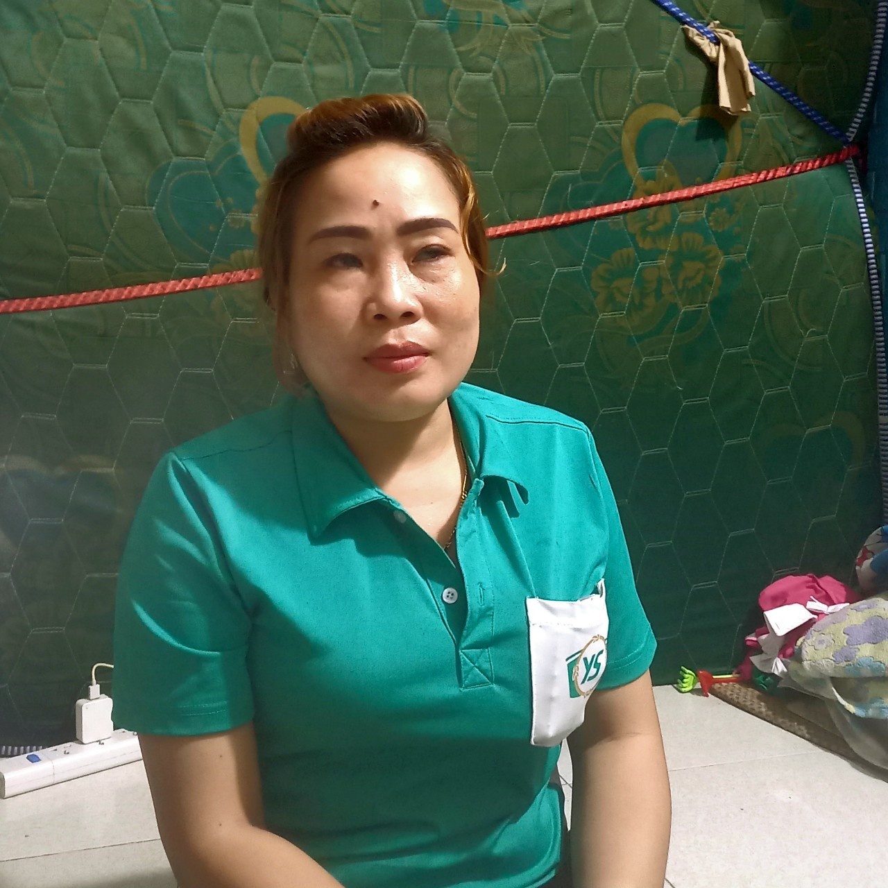 “Tỷ Hùng như vậy ai cũng buồn nhưng tính ra họ cũng thương công nhân” “Tỷ Hùng như vậy ai cũng buồn nhưng tính ra họ cũng thương công nhân”