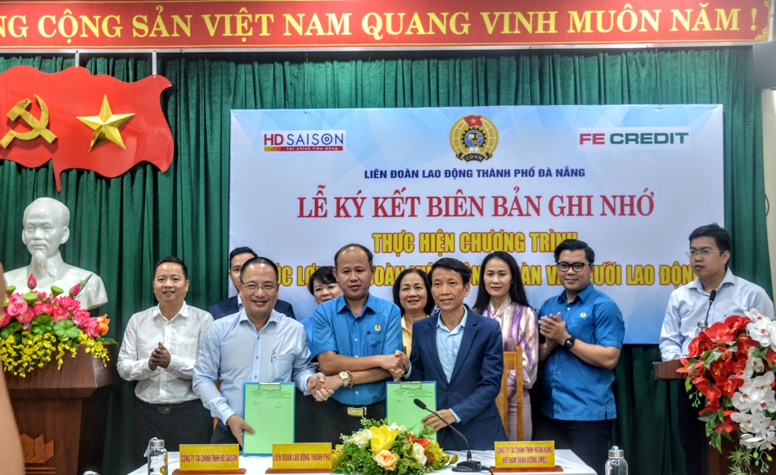 Đà Nẵng: Chính thức triển khai gói vay 20.000 tỷ đồng cho công nhân lao động Đà Nẵng: Chính thức triển khai gói vay 20.000 tỷ đồng cho công nhân lao động