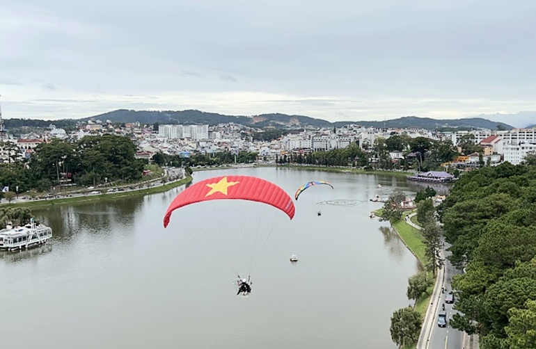 Festival Hoa Đà Lạt: Sự kiện văn hóa và cơ hội việc làm