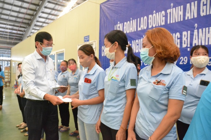 An Giang: Người lao động lao đao vì doanh nghiệp nợ bảo hiểm xã hội An Giang: Người lao động lao đao vì doanh nghiệp nợ bảo hiểm xã hội