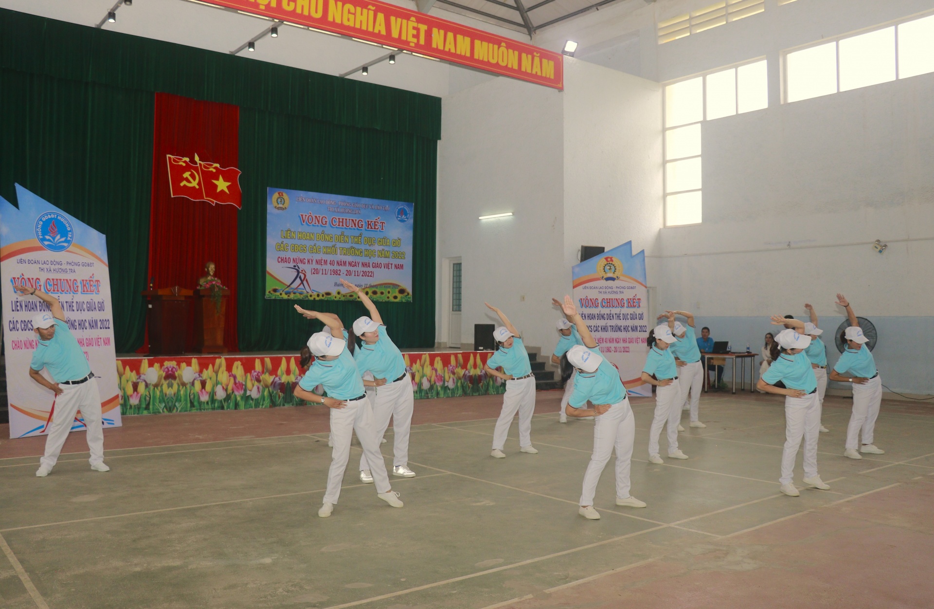 Thị xã Hương Trà: Sôi động Liên hoan đồng diễn thể dục giữa giờ